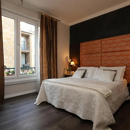 Residenza Ponte Vecchio Pensionat 4*
