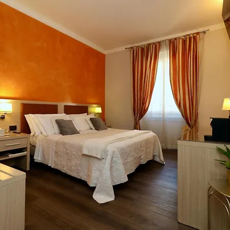 Pensionat Residenza Ponte Vecchio 4*