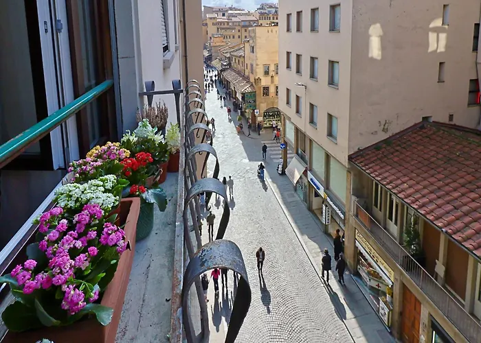בית הארחה Residenza Ponte Vecchio פירנצה